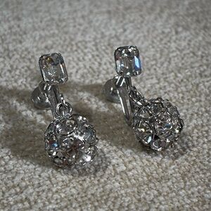 ✨ Vintage Rhinestone Drop Earrings | Screwback | Silver-Tone ✨